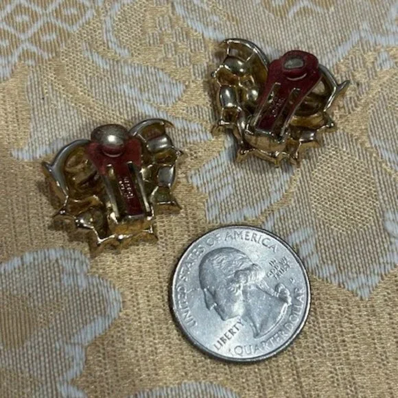 CROWN TRIFARI Pat Pend Gold Ribbon Rhinestone EARRING - Picture 9 of 10